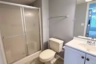 5628 Blue Shadows Ct, Orlando, FL 32811 - Photo 17