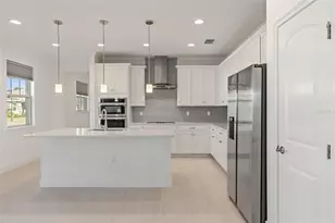 3168 Songbird Cir, Saint Cloud, FL 34773 - Photo 11
