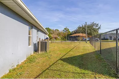 1123 Chichester Court, Kissimmee, FL 34758 - Photo 39