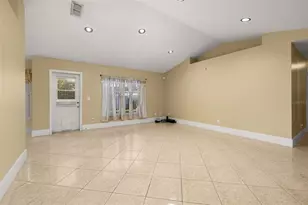 1123 Chichester Ct, Kissimmee, FL 34758 - Photo 9