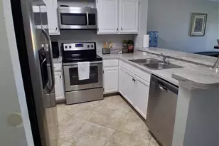 13827 Fairway Island Dr, Orlando, FL 32837 - Photo 9