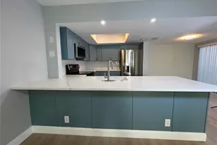 7550 Sunshine Skyway Ln S, Saint Petersburg, FL 33711 - Photo 15