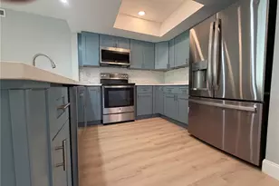 7550 Sunshine Skyway Ln S, Saint Petersburg, FL 33711 - Photo 7