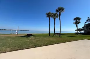 7550 Sunshine Skyway Ln S, Saint Petersburg, FL 33711 - Photo 37