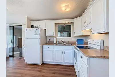 9000 US Hwy 192 #105, Clermont, FL 34714 - Photo 3