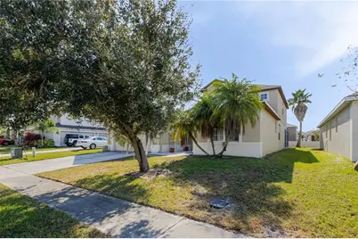 3571 Maple Ridge Loop #1, Kissimmee, FL 34741 - Photo 3