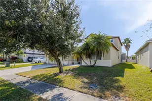 3571 Maple Ridge Loop, Kissimmee, FL 34741 - Photo 3