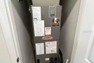 3845 Blue Vale Dr, Davenport, FL 33837 - Photo 9