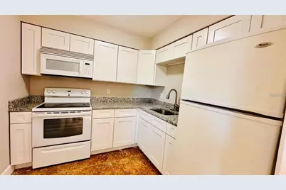 390 W Haines Boulevard #2, Lake Alfred, FL 33850 - Photo 3