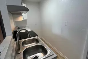 1045 W Gore St, Orlando, FL 32805 - Photo 5