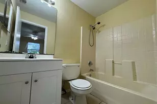 615 Royalty Ct, Kissimmee, FL 34758 - Photo 17