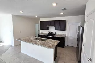 1671 Rosy Dale Cir, Davenport, FL 33837 - Photo 9