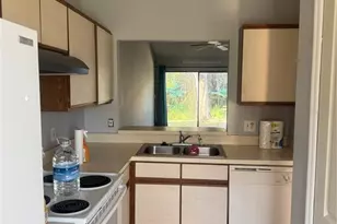 2422 King Oak Ct, Saint Cloud, FL 34769 - Photo 9