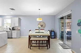 641 Bridgeford Crossing Blvd, Davenport, FL 33837 - Photo 13