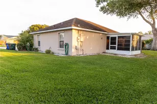 12 Delaware Ave, Saint Cloud, FL 34769 - Photo 3