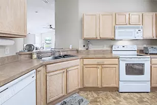 601 Grand Canal Dr, Kissimmee, FL 34759 - Photo 21