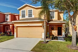 1369 Royal Ridge Dr, Davenport, FL 33896 - Photo 7