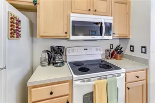 197 Hideaway Beach Ln, Kissimmee, FL 34746 - Photo 25