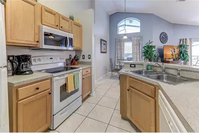 197 Hideaway Beach Lane, Kissimmee, FL 34746 - Photo 17