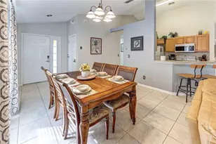 197 Hideaway Beach Ln, Kissimmee, FL 34746 - Photo 9