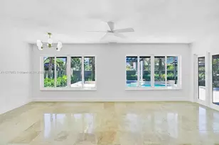 15945 NW 82nd Ct, Miami Lakes, FL 33016 - Photo 9