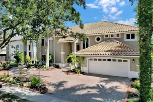 15945 NW 82nd Ct, Miami Lakes, FL 33016 - Photo 3