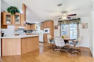 157 Orangewood Dr, Lake Wales, FL 33898 - Photo 5