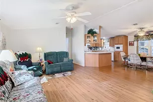 157 Orangewood Dr, Lake Wales, FL 33898 - Photo 5