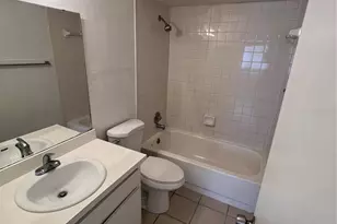 5226 Via Hacienda Cir, Orlando, FL 32839 - Photo 15