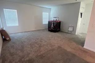 2653 Runners Cir, Clermont, FL 34714 - Photo 5