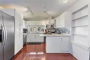 141 Championship Dr, Davenport, FL 33837 - Photo 3