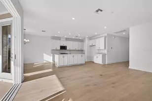 983 Fiesta Key Cir, Lady Lake, FL 32159 - Photo 11