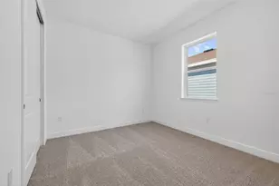 983 Fiesta Key Cir, Lady Lake, FL 32159 - Photo 25