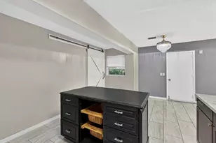 1068 Peter Rd, Daytona Beach, FL 32114 - Photo 9