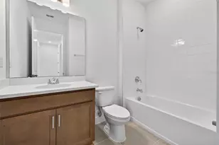 748 Sunshower Dr, Lady Lake, FL 32159 - Photo 23