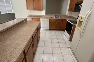 2940 Langdon Ln S, Kissimmee, FL 34741 - Photo 17