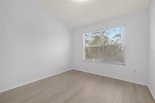 6124 Osprey Lake Cir, Riverview, FL 33578 - Photo 19