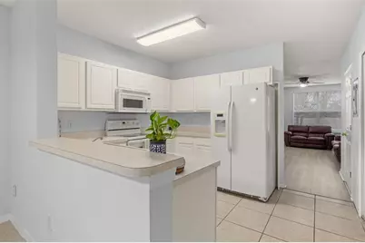 6124 Osprey Lake Circle, Riverview, FL 33578 - Photo 13