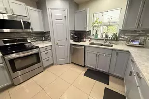 1945 Myakka Ct, Poinciana, FL 34759 - Photo 13