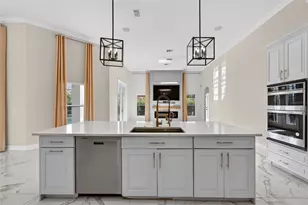 2776 Kissimmee Bay Cir, Kissimmee, FL 34744 - Photo 23