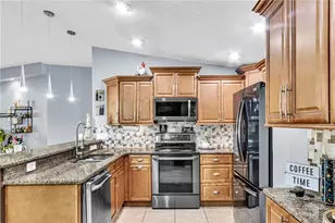 7725 Jaffa Dr, Orlando, FL 32835 - Photo 13