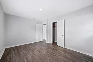 305 E Bougainvillea Ave, Tampa, FL 33612 - Photo 17