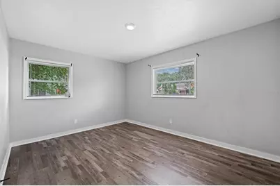 305 E Bougainvillea Avenue, Tampa, FL 33612 - Photo 17