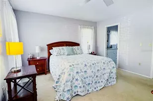 737 Vivienda W Blvd, Venice, FL 34293 - Photo 15