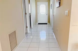 737 Vivienda W Blvd, Venice, FL 34293 - Photo 13