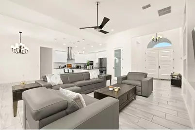 2592 Heritage Green Avenue, Davenport, FL 33837 - Photo 9