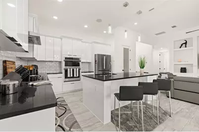 2592 Heritage Green Avenue, Davenport, FL 33837 - Photo 15