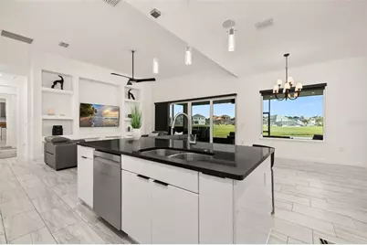 2592 Heritage Green Avenue, Davenport, FL 33837 - Photo 17