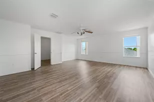 2830 Paynes Prairie Cir, Kissimmee, FL 34743 - Photo 17