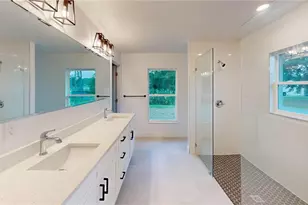 963 Sareta St SE, Palm Bay, FL 32909 - Photo 9